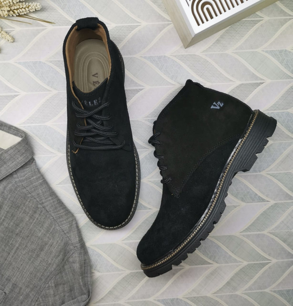 UrbanSuede™ – Botines de gamuza con suela dentada