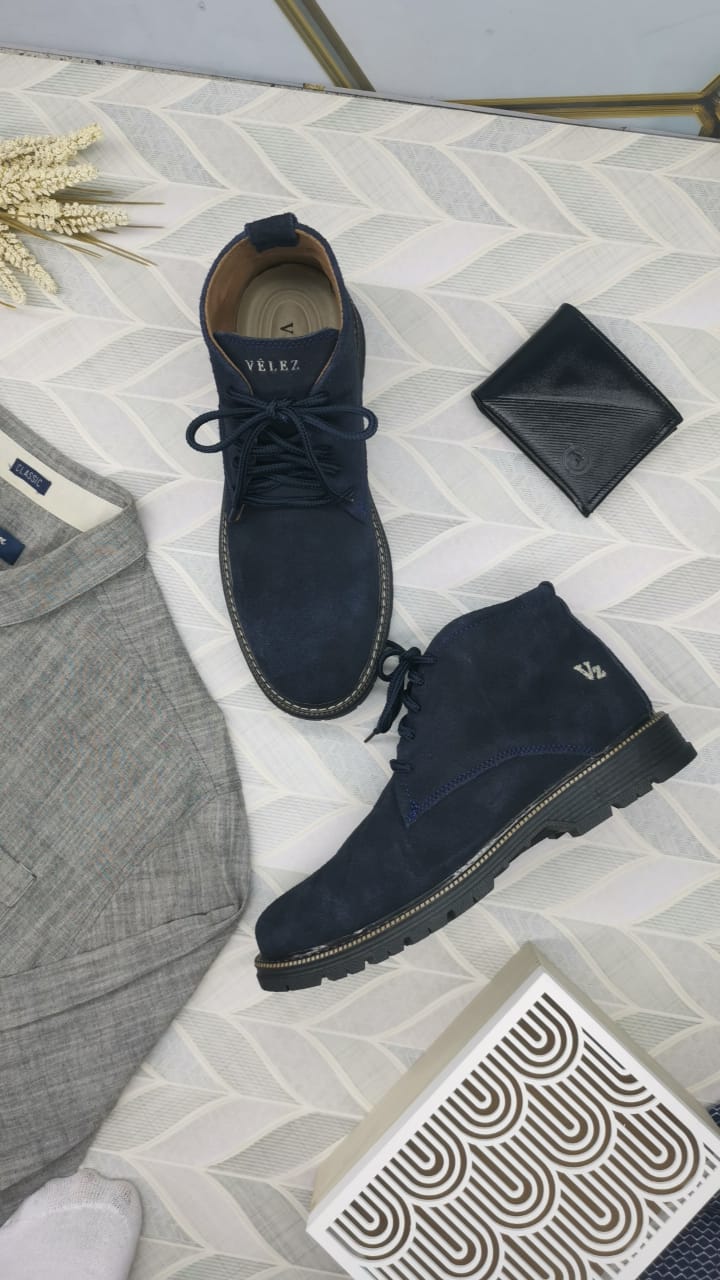 UrbanSuede™ – Botines de gamuza con suela dentada